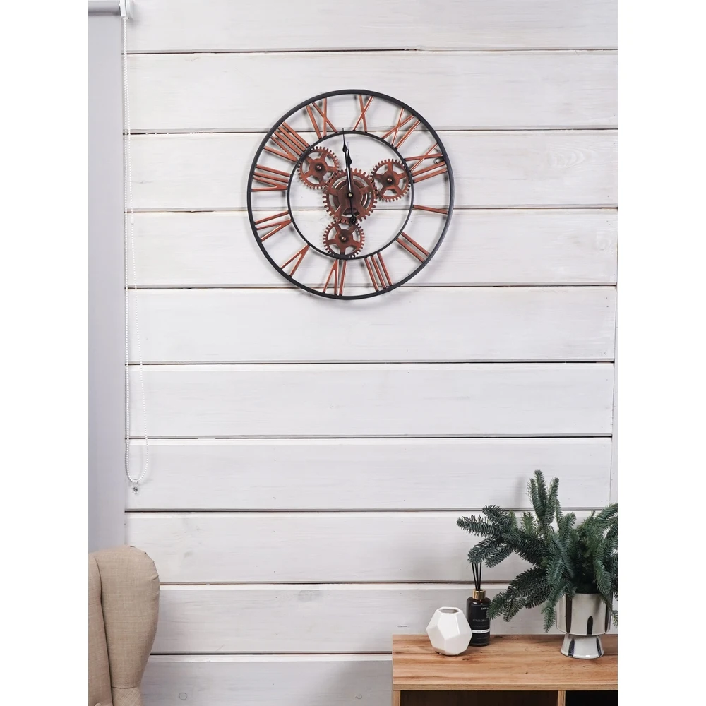 Интерьерные настенные часы золотые |