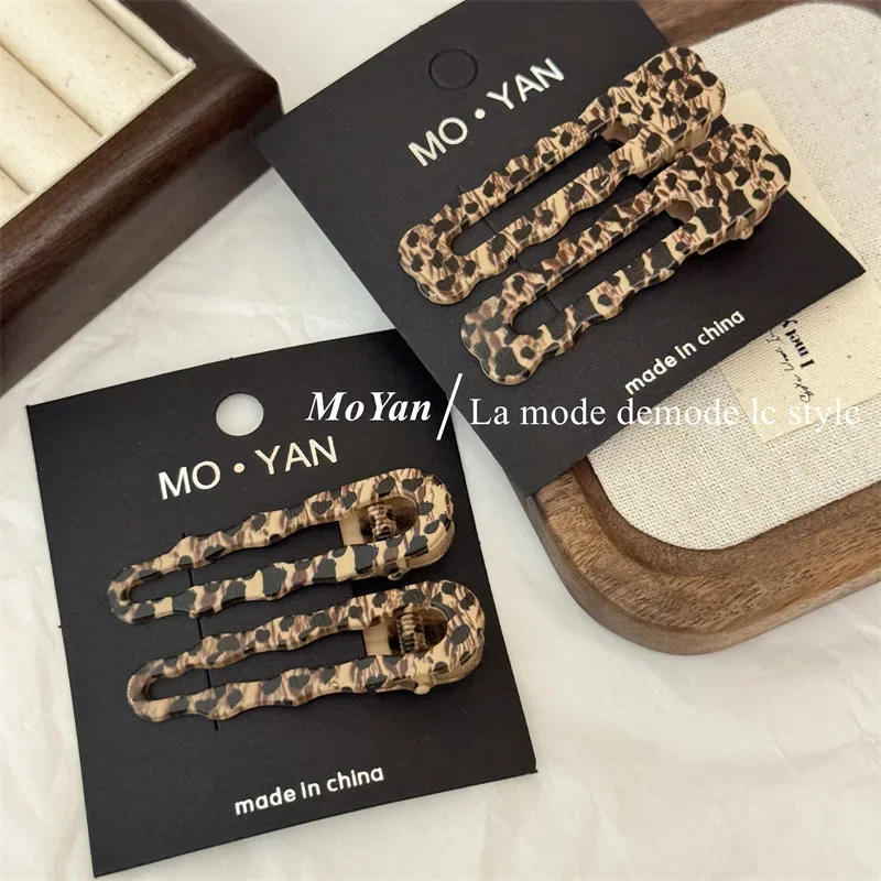 Заколка для волос с леопардовым принтом женская модный зажим из сплава милая