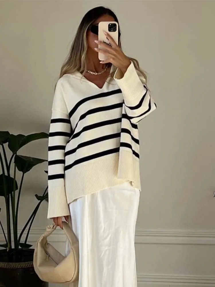

KLKXMYT TRAF женский свитер 2022 Новый Модный Полосатый Свободный вязаный свитер винтажный с длинным рукавом V-образным вырезом Женский пуловер То...