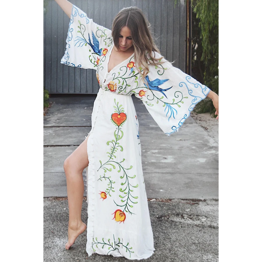 

TEELYNN White Maxi Dress Vintage Cotton Floral Embroidery Dress Sexy Deep V-neck Beach Dress Elastic Waist Brand Women Dress