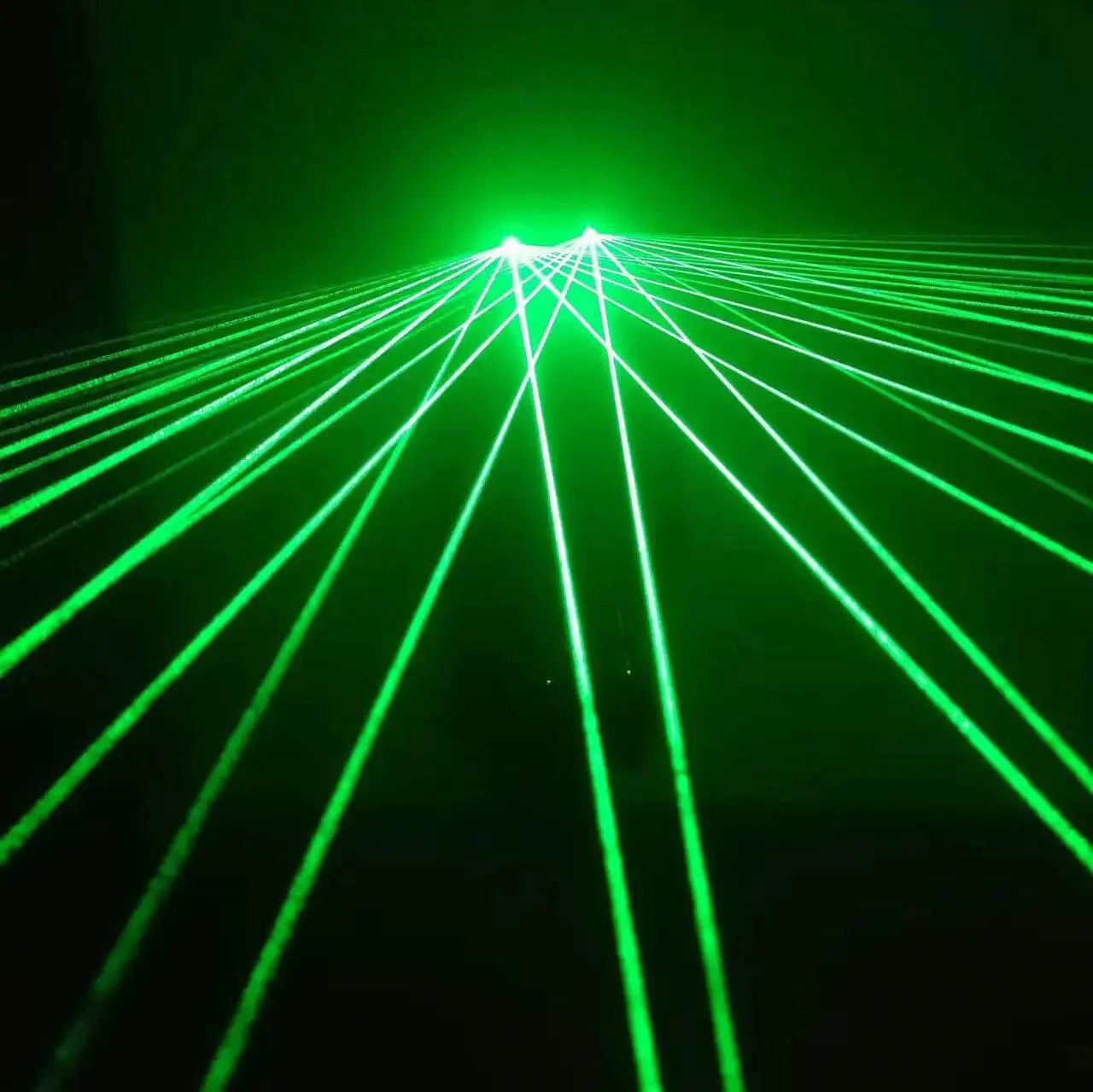 Лазерная лампа многолучевые лазерные очки перчатки красные зеленые синие