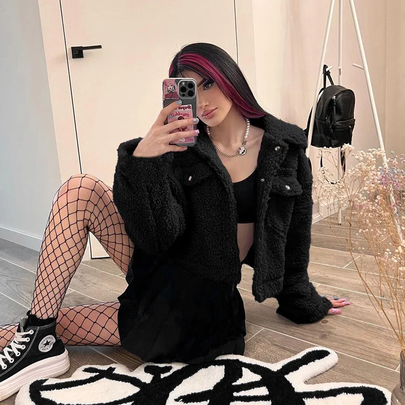 Winter Clothes Women Autumn and Winter Lamb Wool Women's Short Coat Fashion All Wear Warm Temperament Cardigan Round Neck Top