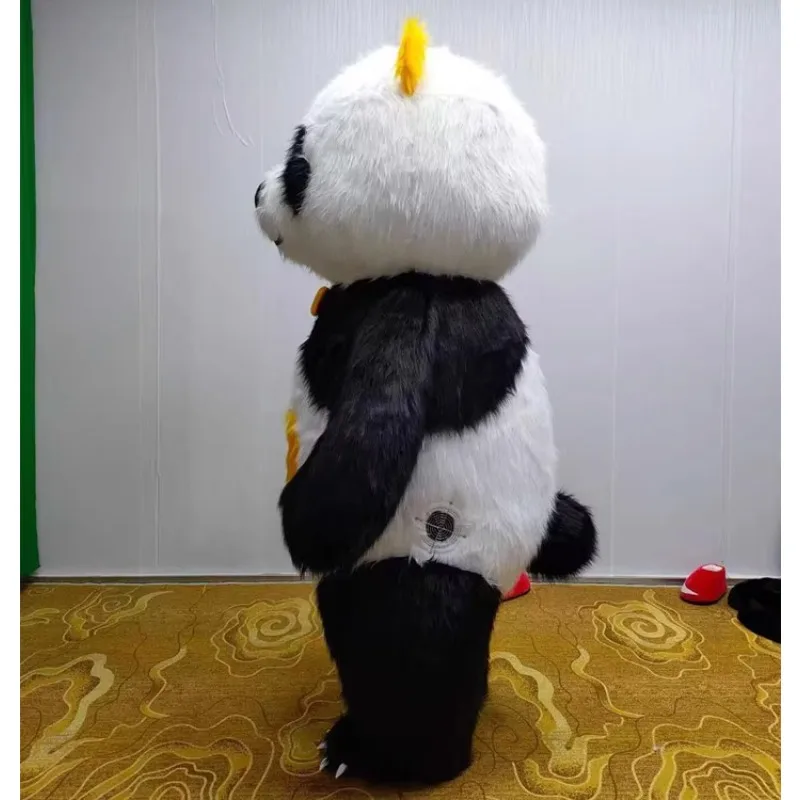 Рисунок 2 - Надувная и милая гигантская панда