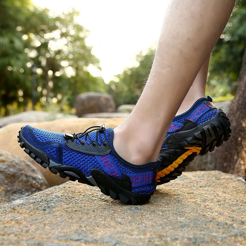 Summer Aqua Shoes Zapatillas Wading Shoes Outdoor Swimming Quick-Drying Beach Water Shoes Men and Women