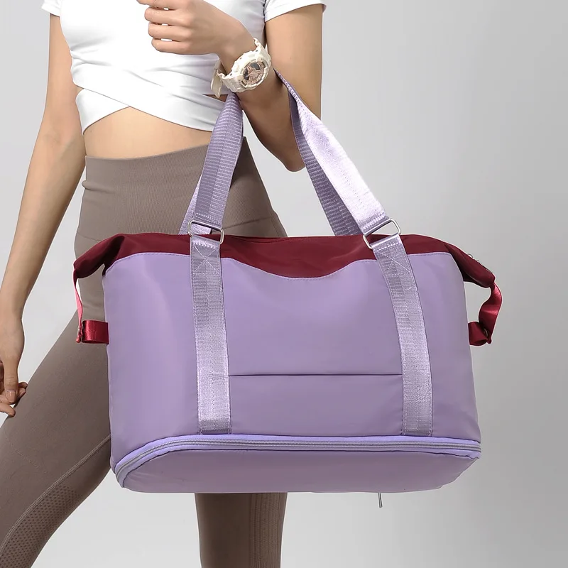 

Large Capacity Fitness Bag Swimming Yoga Luggage Bag Independent Shoe Compartment Dry and Wet Separation One Shoulder Handbag