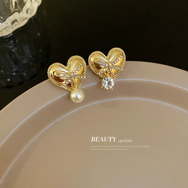 

LOVOACC Sweet Gold Color Metallic Love Heart Dangle Earrings for Women Sparkly Rhinestones Imitation Pearl Hanging Earring Gift