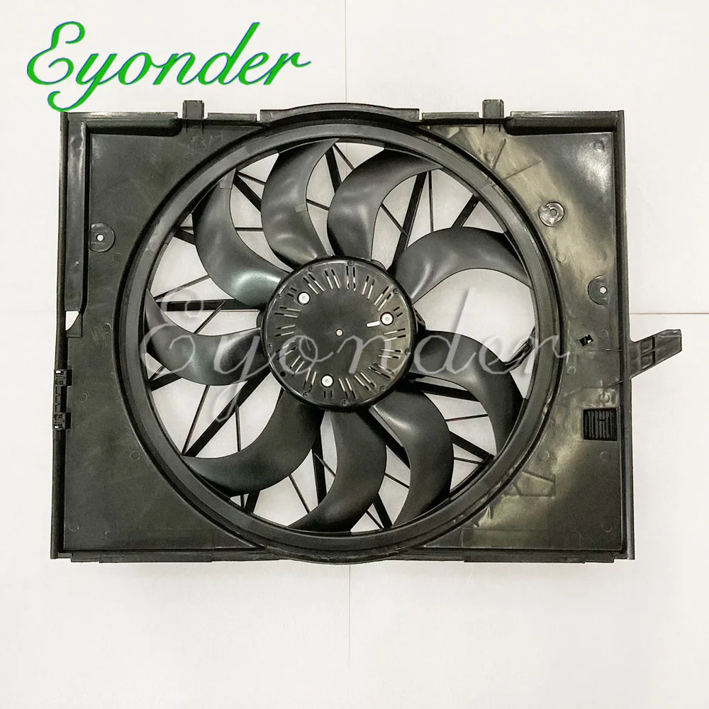 

Охлаждающий вентилятор радиатора в сборе для BMW E60 E61 525 530 523 7545809 17417545809 17427540681 9 лезвий