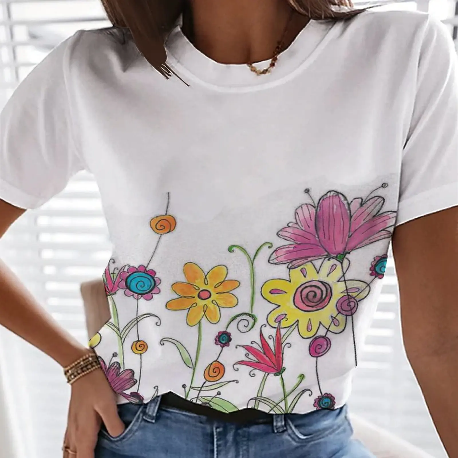 

Женская футболка с цветочным принтом, повседневный Топ большого размера с коротким рукавом и абстрактным 3d-рисунком, лето 2022