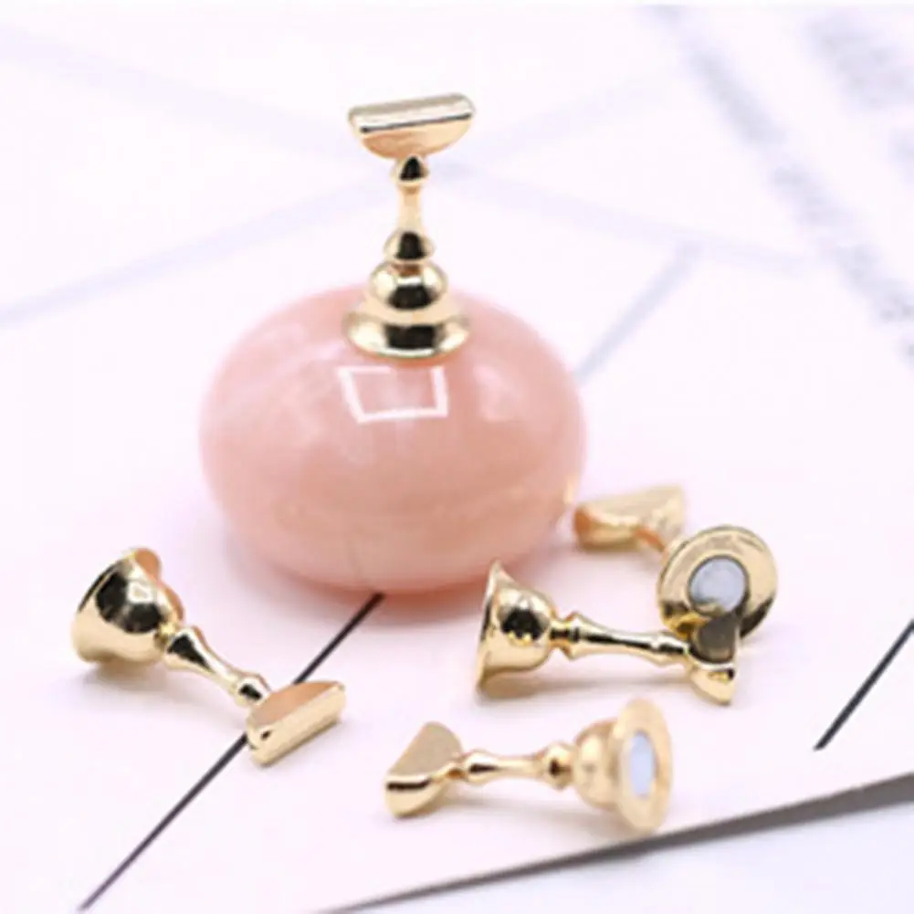 

High Quality False Tips Practice Training Display Stand Holder Colorful Nail Display Plate Shiny Surface for Female