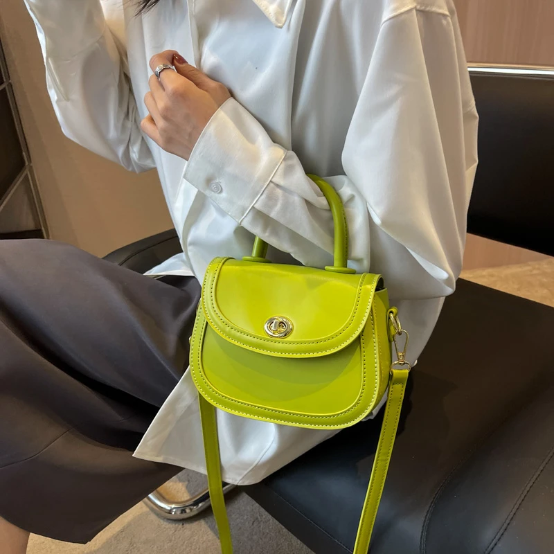 

Bags Female 2023 High Quality Summer Advanced Sense Fashion Large Capacity Messenger Versatile Women's Crossbody Shoulder Bag