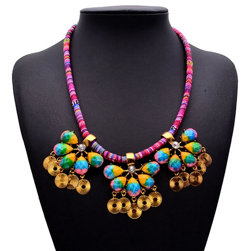 

DiLiCa Bohemian Statement Necklace for Women Vintage Flower Bib Jewelry Chunky Choker Necklaces Bohemichoker Collar