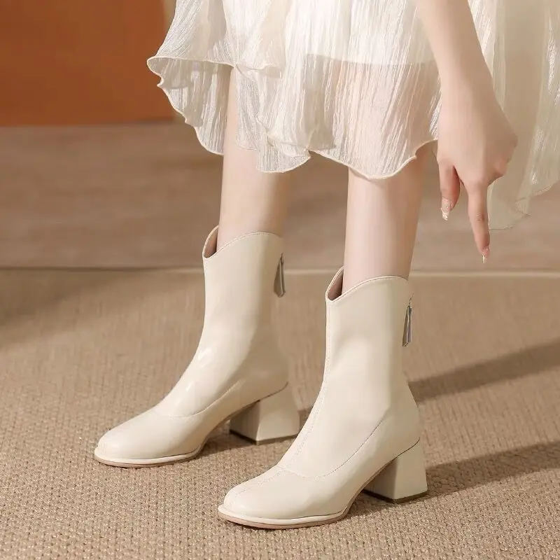 

Сапоги на среднем каблуке, кожаная женская обувь, сабо на платформе, резиновая основная обувь из искусственной кожи, женская обувь, сабо на с...