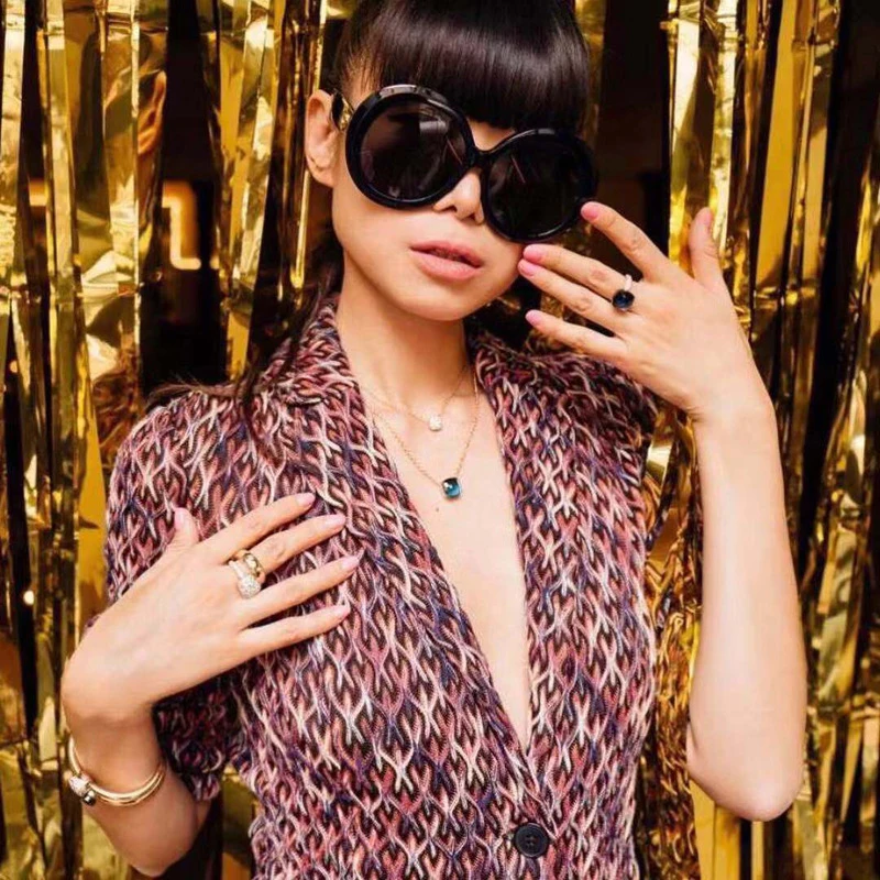 

2022 HONGHONG Round Shape Fashionable For Women Sunglasses Vintage Largesize UV400 Protection Eye Wear Gradient Lens De Sol