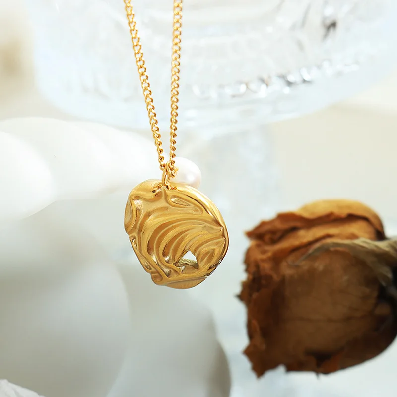 

Trendy Stainless Steel Necklace Form Women Irregular Pendant Necklaces 2022 New Fashion Jewelry Personality Choker Femme