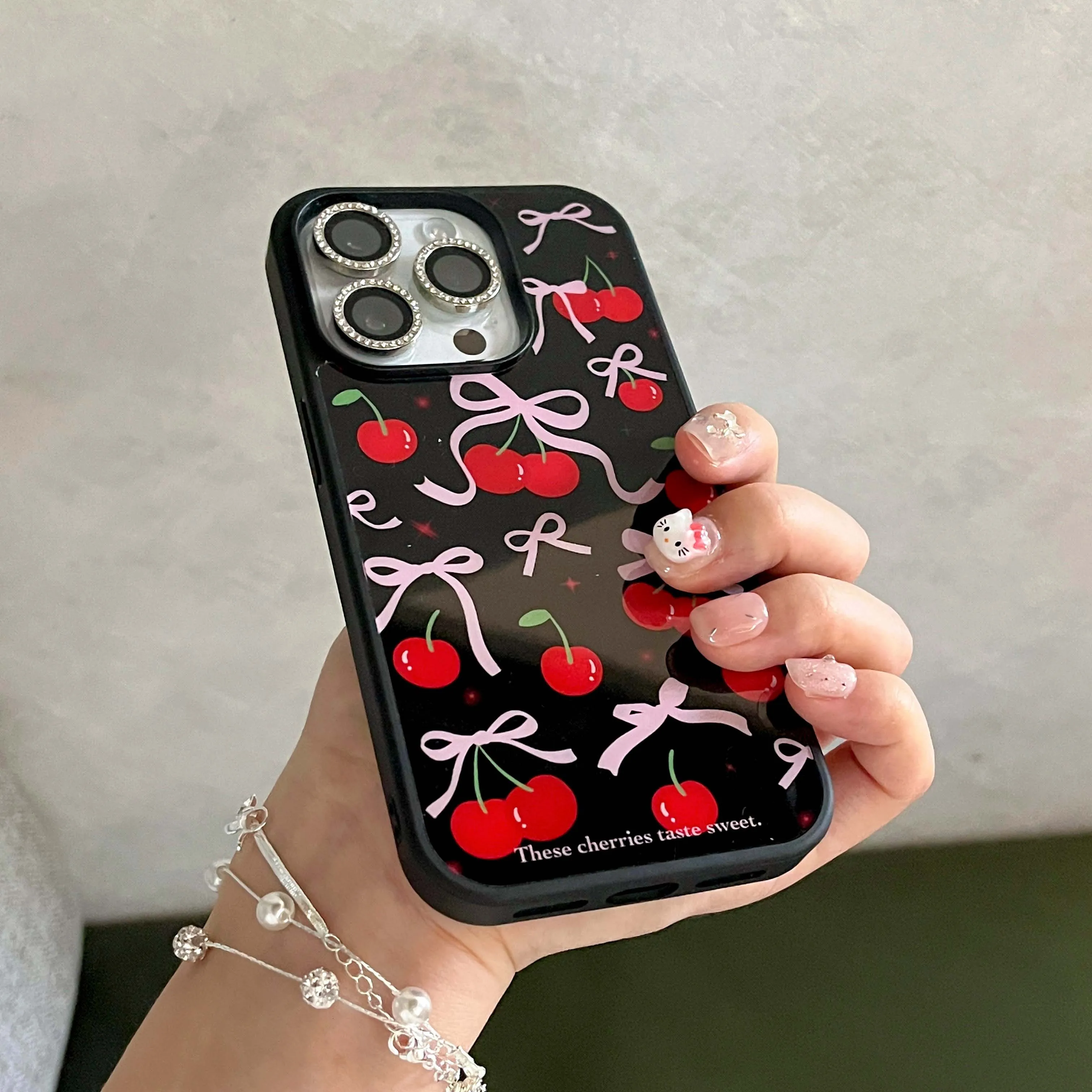 Милый чехол с подвеской в виде вишни ins мультяшным бантом для iphone 15 11 12 promax 14 13 pro max
