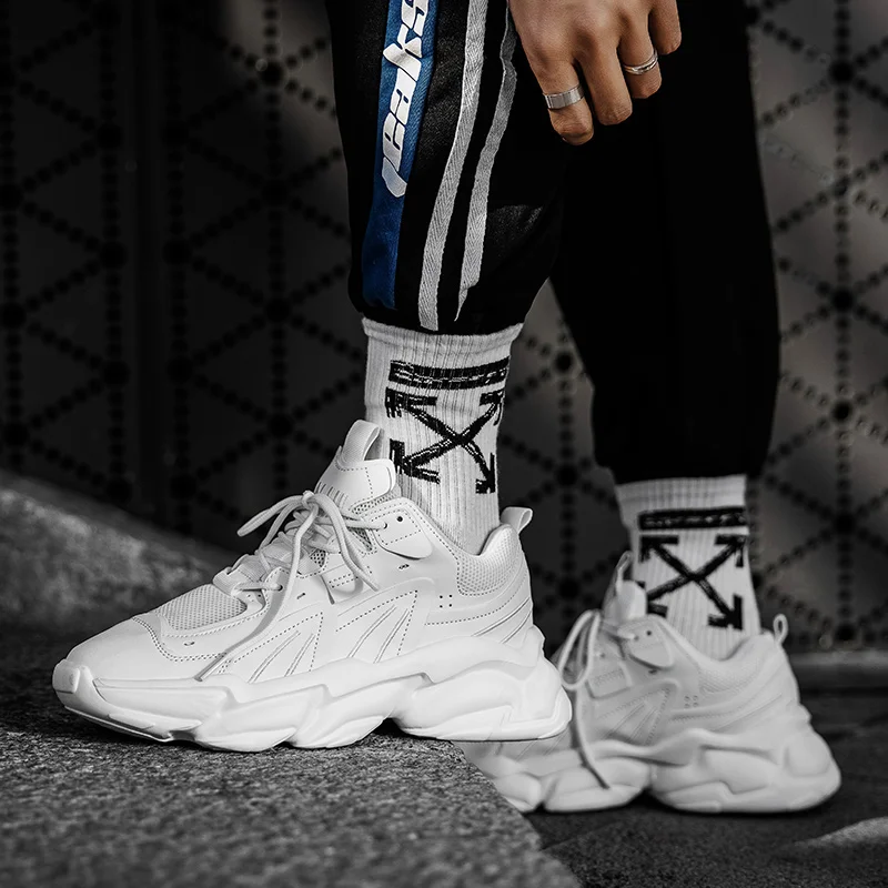 

Мужские спортивные туфли с рисунком на плоской подошве, роскошные дизайнерские мужские лоферы, роскошные дизайнерские тренировочные туфли...