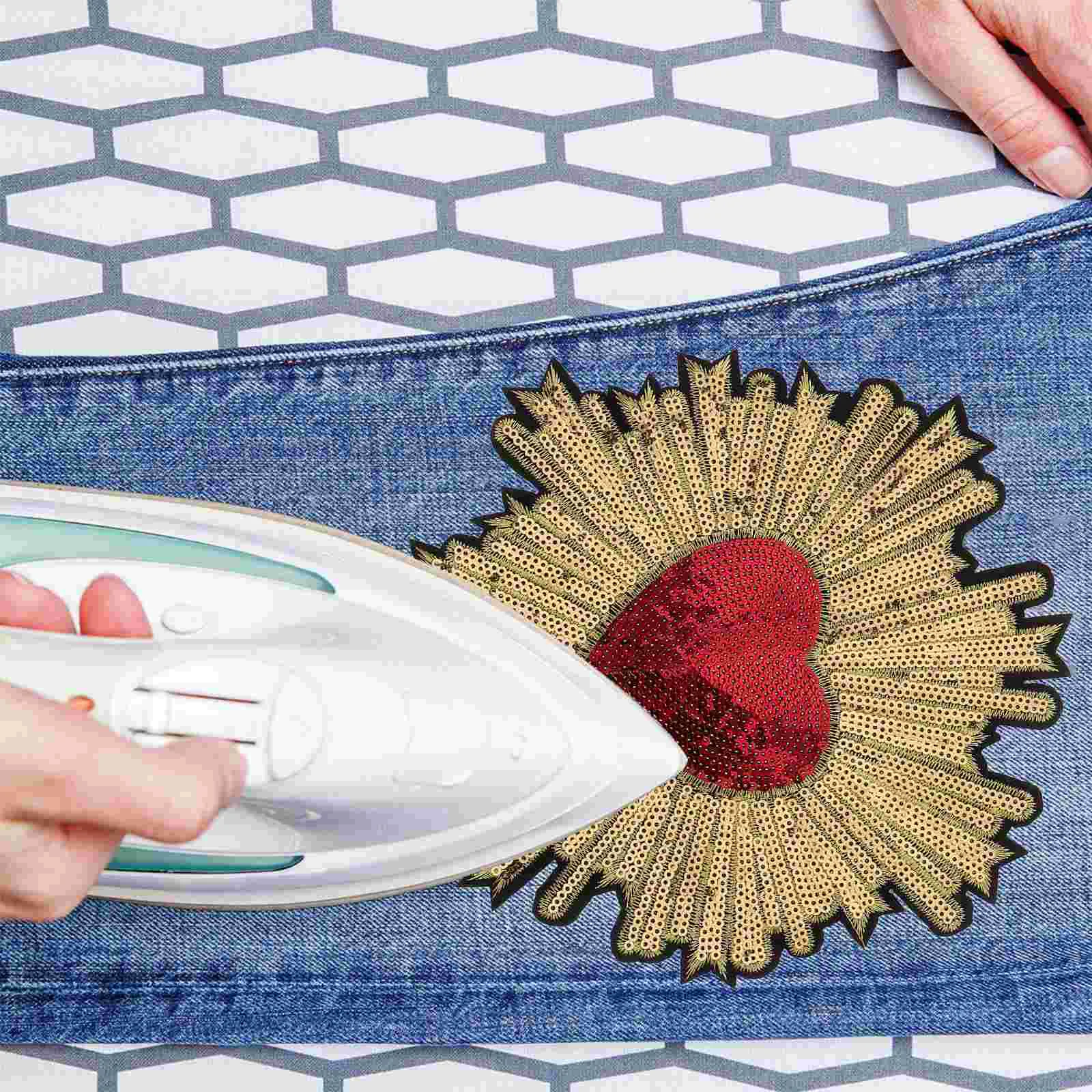 

On Patch Heart Embroidered Sew Embroidery Decorative Applique Jean Repair Sewing Cloth Paste Badges Stick Clothing Shirt