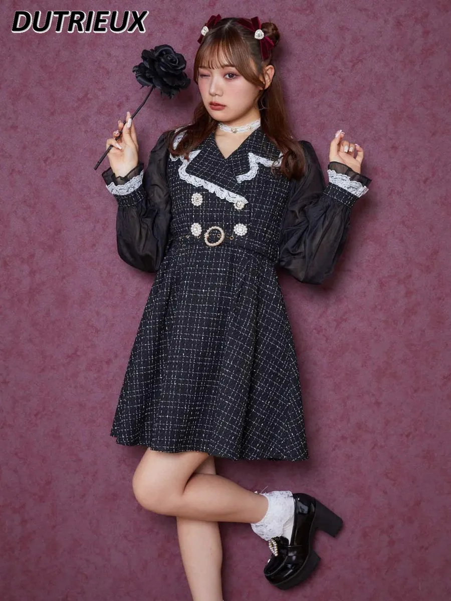 

Женское платье из твида с V-образным вырезом и длинным рукавом