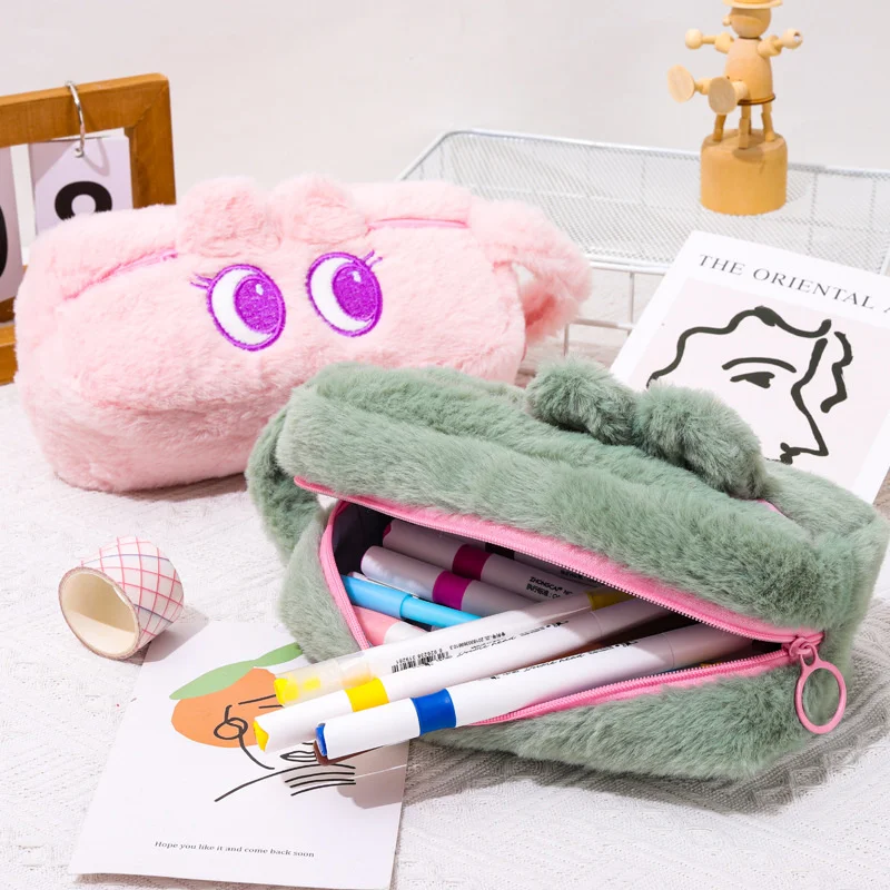 

Ins Plush large capacity pen bag cute cartoon girl heart simple storage bag primary and secondary school stationery bag