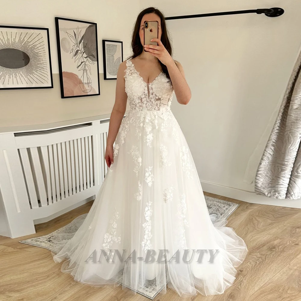 

Anna Classic A-Line Wedding Dress New 2023 Sleeveless Backless Tulle with Appliques V Neck Brush Train Robe De Mariée Customised