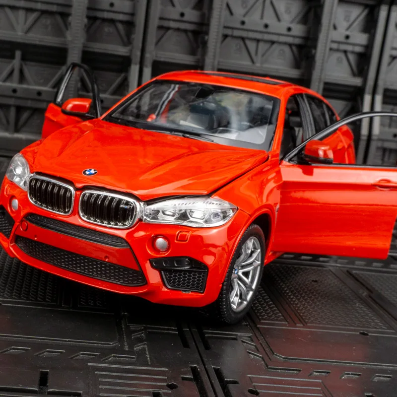 Модель автомобиля 1:24 из сплава литой миниатюрный автомобиль 6 серии X6M купе