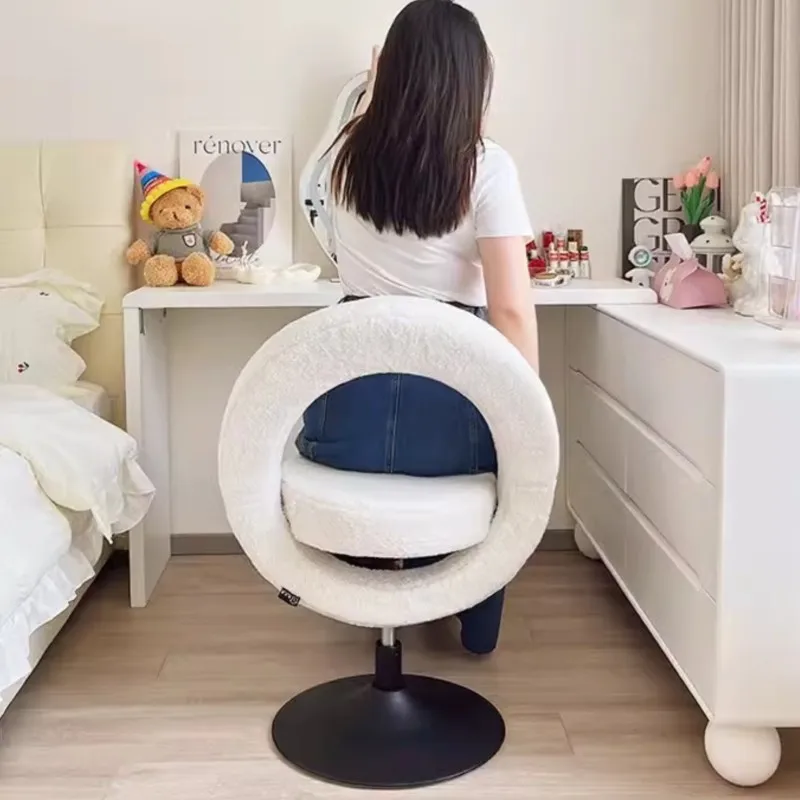 MOMO Дизайнерские модели Кремовый ветер Знаменитость Фея Спальня Складной