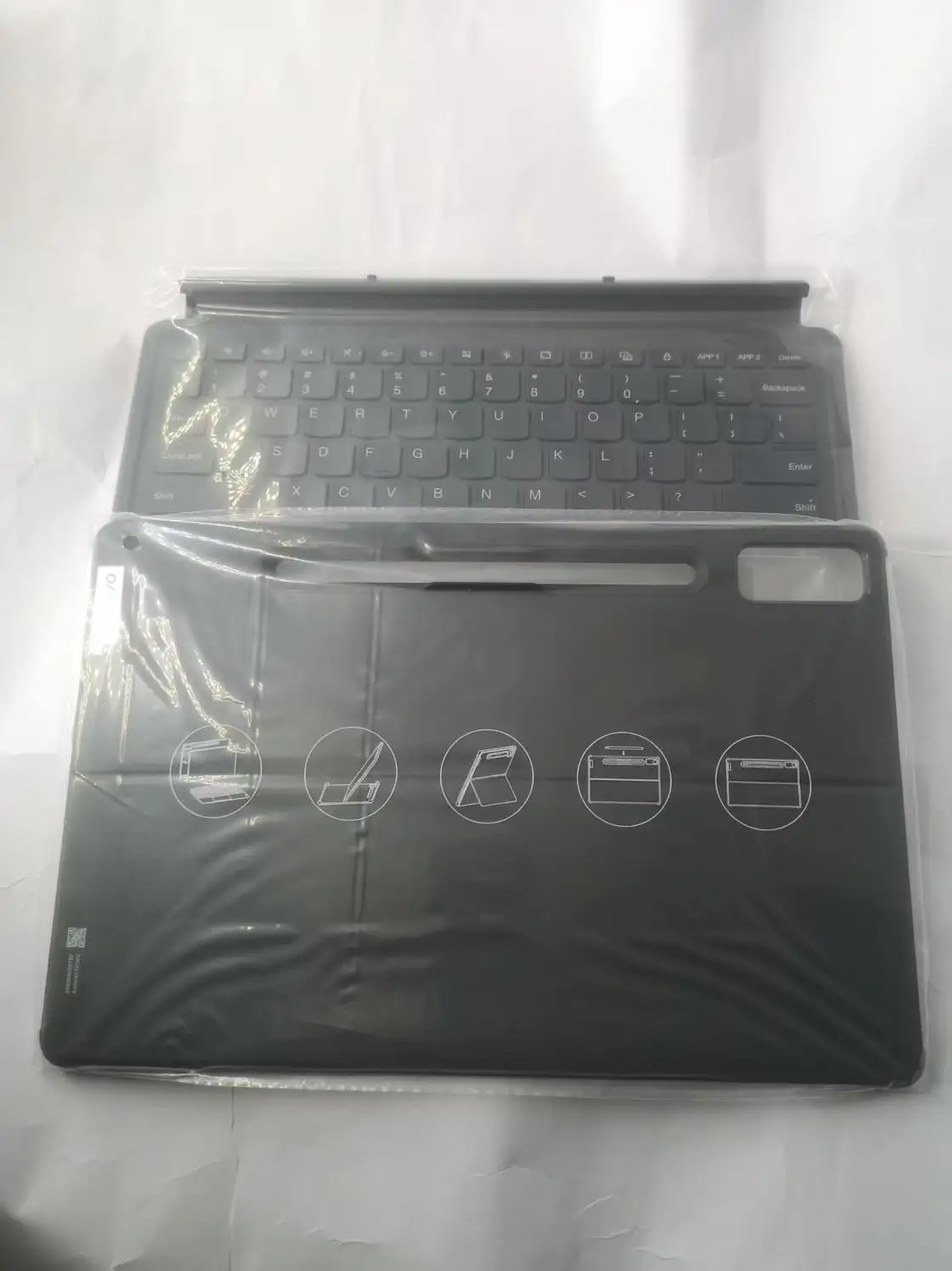 Фото Новая магнитная клавиатура KB566U и чехол-подставка для планшетов Lenovo Xiaoxin Pad Pro, Tab P12 12.7 TB371FC, Idea Tab Pro TB373FU, K12 TB240FC №1