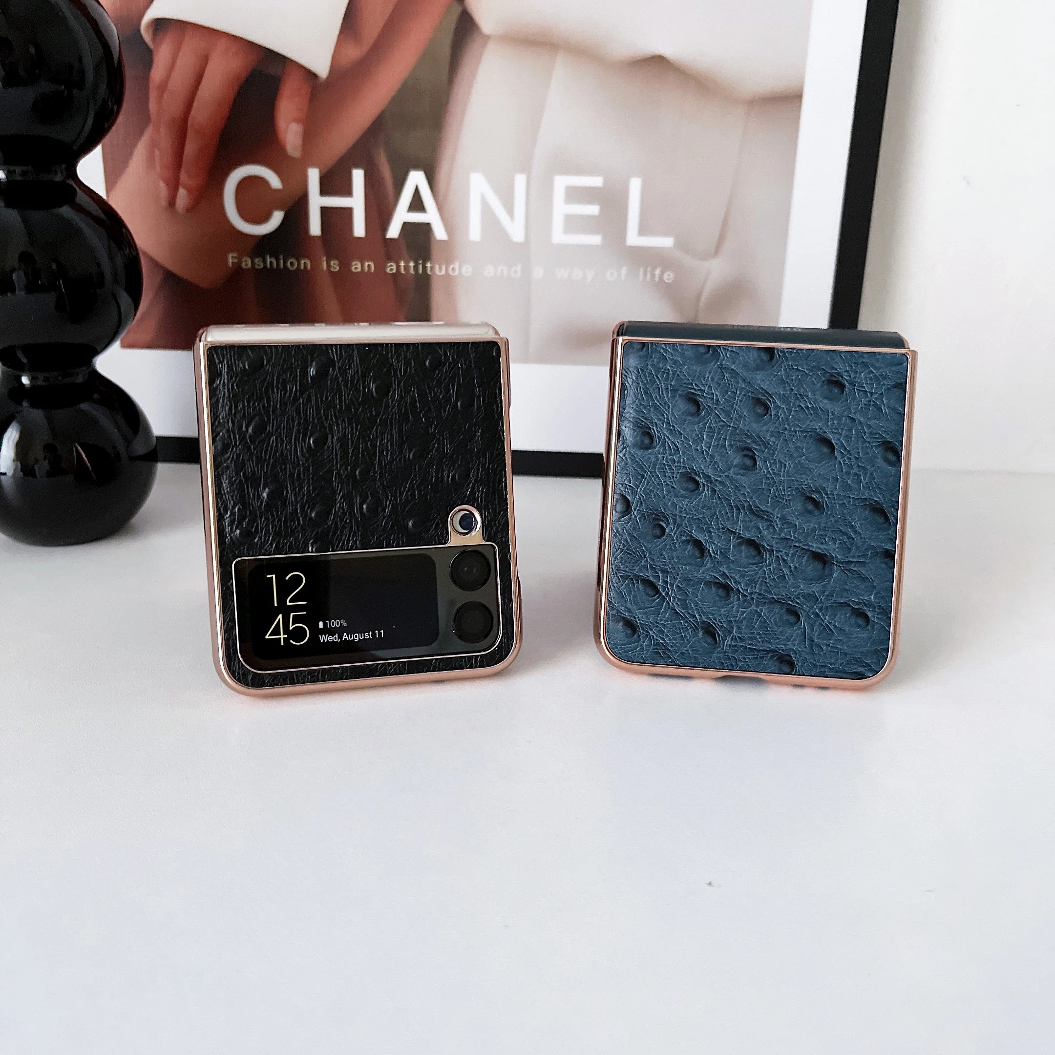 Retro Genuine Cowhide Leather Case For Samsung Galaxy Z Flip 4 3 Flip4 Ostrich Skin Grain Glossy Electroplated Frame Back Cover