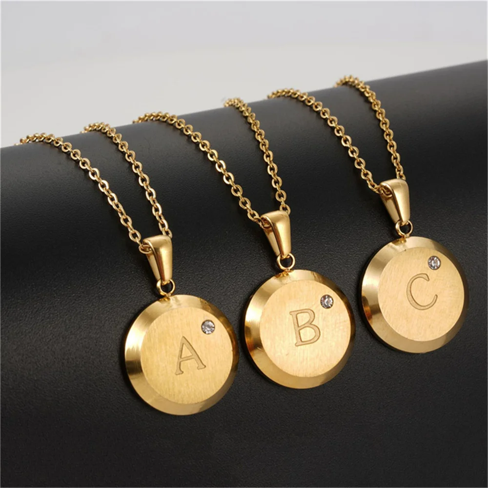 High Quality Round Initial Letter Necklace for Women Custom 26 A-Z Charm Neck Pendants Stainless Steel Jewelry Gift Wholesale