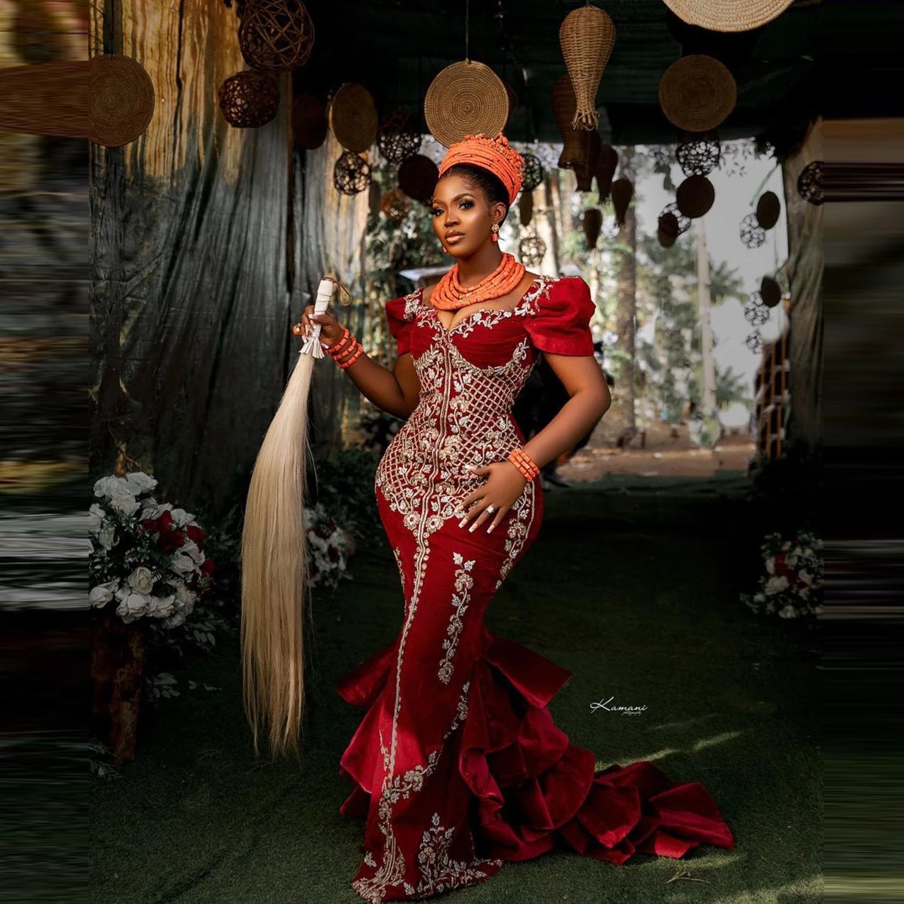 

2022 Charming Red Aso Ebi Wedding Dresses Velvet Long With Train Lace Appliques Mermaid Evening Gowns For Formal Events Wedding