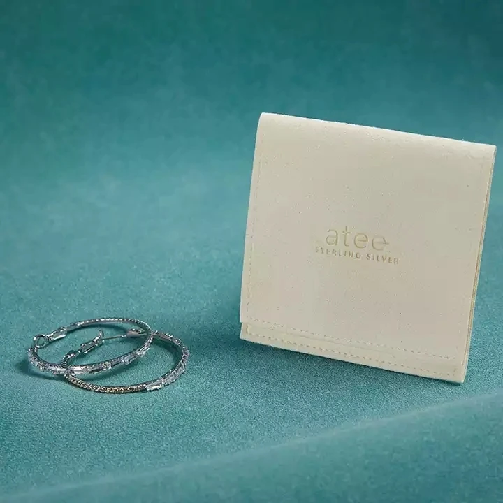 

100 шт., бархатные мешочки из микрофибры с логотипом на заказ