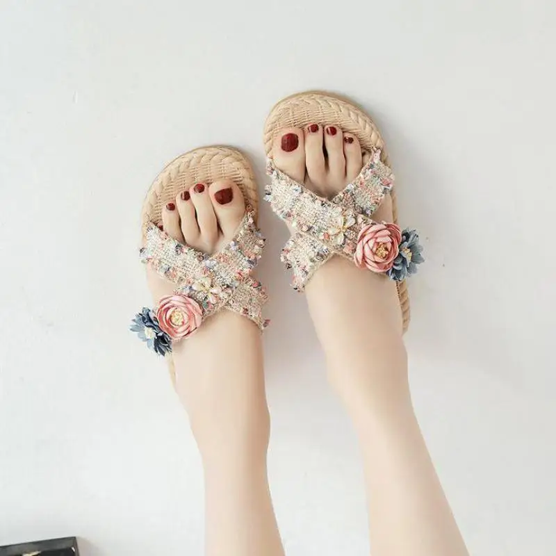 

35-43 Plus Size Women's Shoes Fancy Fairy Sandals Fashion Fat Feet 41 New Fashion All-match Beach Shoes 42 Slippers
