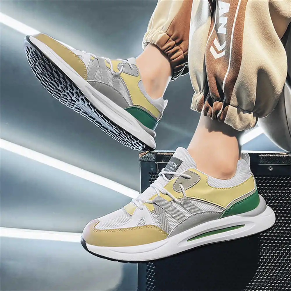 

Мужские спортивные кроссовки без каблука, размеры 41-42