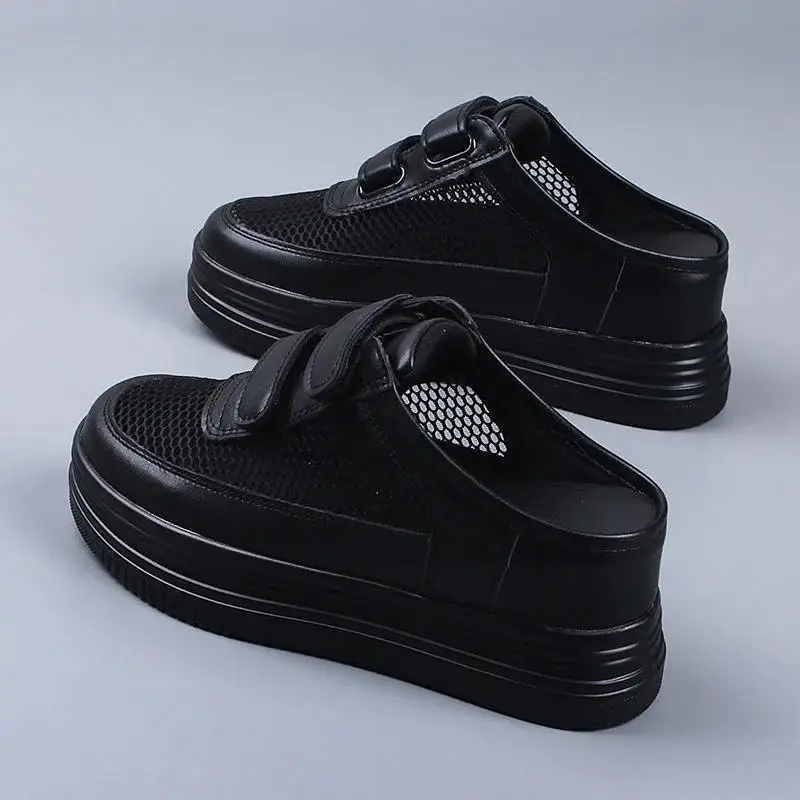 

Шлепанцы женские на среднем каблуке, сандалии с закрытым носком, на платформе, плоская подошва, черный цвет, лето, 2022