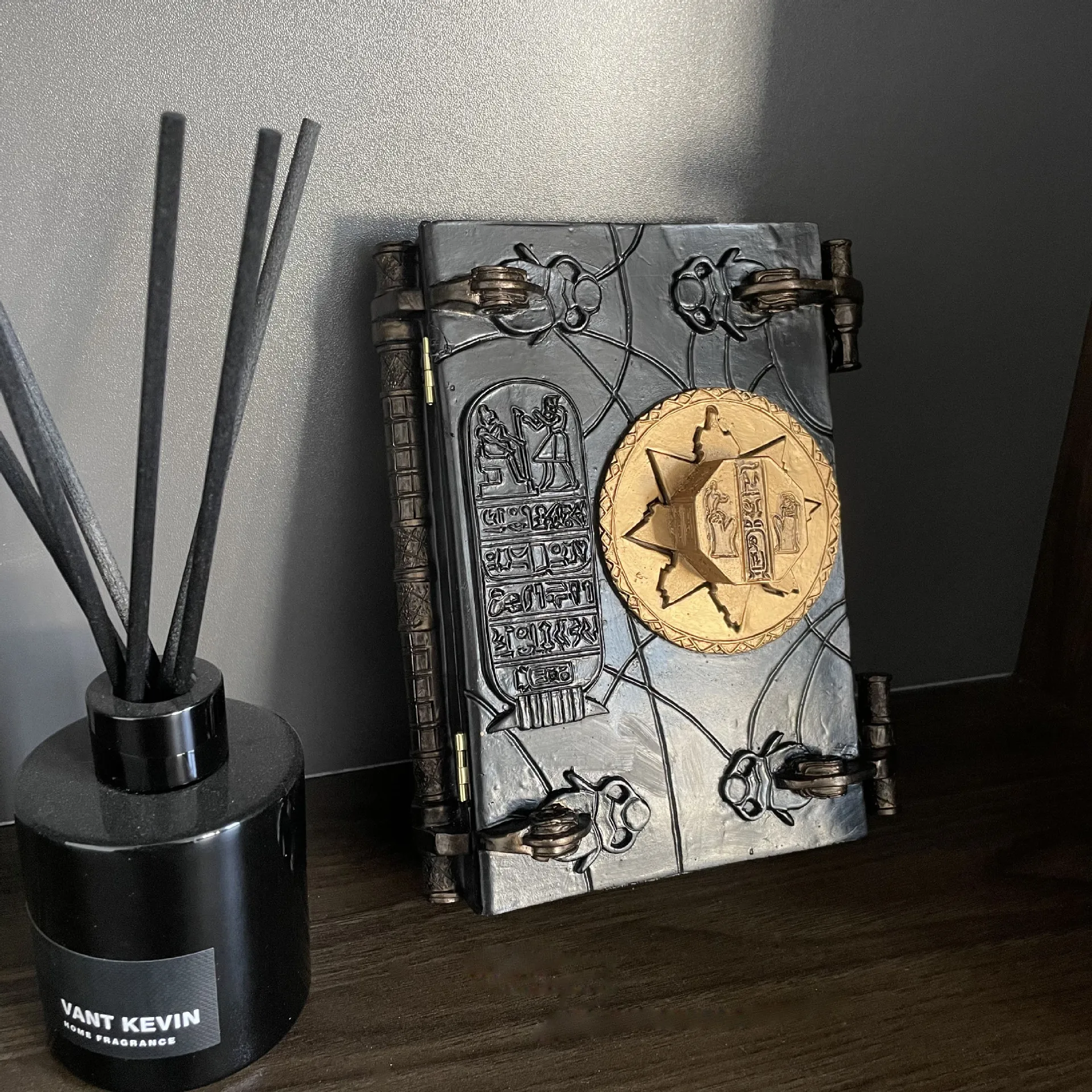 

2023 Mummy Prop Book Of The Dead Book Of The Living Ancient Egypt Handicraft Ornaments Easter Decoration Home Decor