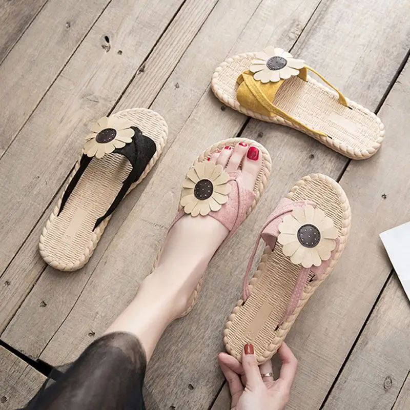 2023 new spring and summer sandals women's shoes fashion one-line beach cute women's flip-flops