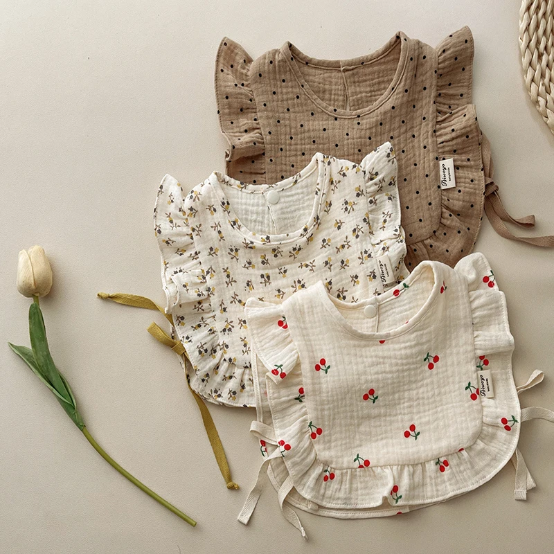 Рисунок 5 - Нагрудники для новорожденных нагрудники