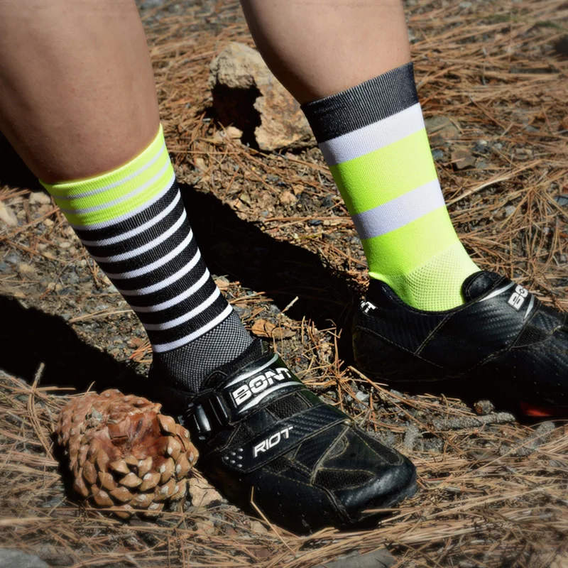 3 pairs Asymmetry Cycling Socks Breathable Perspiration Deodorant Sports Socks for Man Woman Cycling Running Outdoor Sports