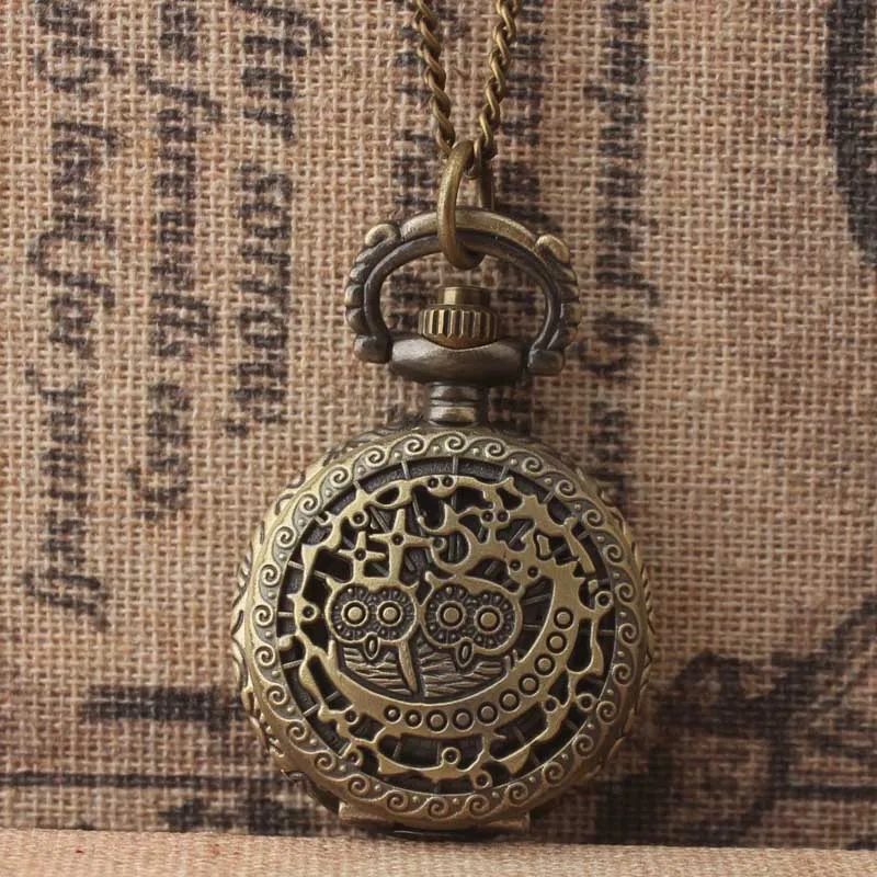 

Часы Детские кварцевые карманные, классические ретро-часы в подарок для мальчиков и девочек, милый полумесяц, Орел, кварцевые, с откидной кр...