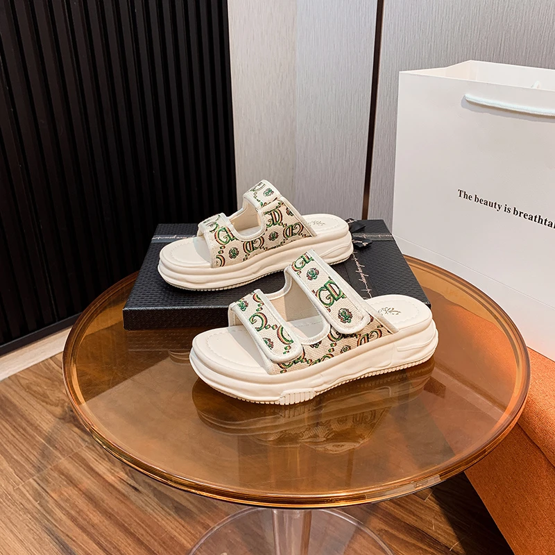 

2022 New Thick-soled Platform Roman Shoes Women's Summer New Flat-bottomed Ladies Sandals Tide Cool Velcro Single Shoes Women