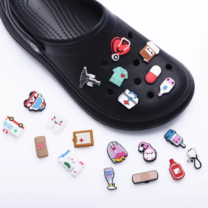 1 PCS PVC Medical Supplies Croc JIBZ charms Cute Stethoscope Syringe Shoe Buckle  Shoe Accesory Croc sandals shoes Decoration