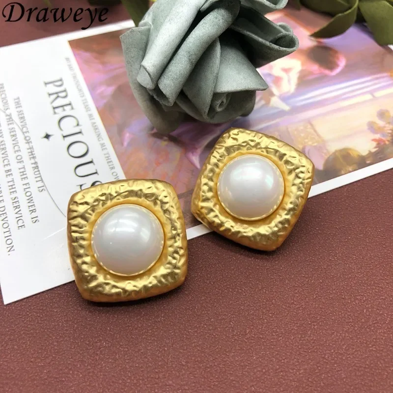 Серьги Draweye с жемчугом