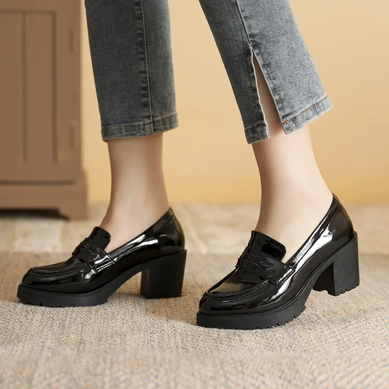 

Women Girl Uniform Shoes Uwabaki Japanese JK Round Toe Women Girls School Students Lolita Black Brown Cosplay Shoes Rubber Sole