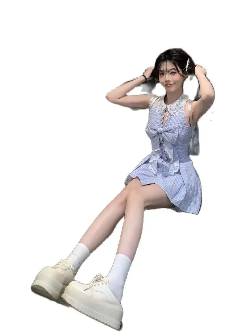 Корейское летнее платье с V-образным вырезом