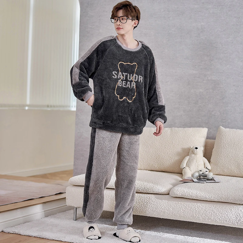 FUNISHI Winter Pajamas Men's pijama Loose Version Pajama Set Inspissate Flannel Plus Size 4XL Pullover Sleepwear Cartoon