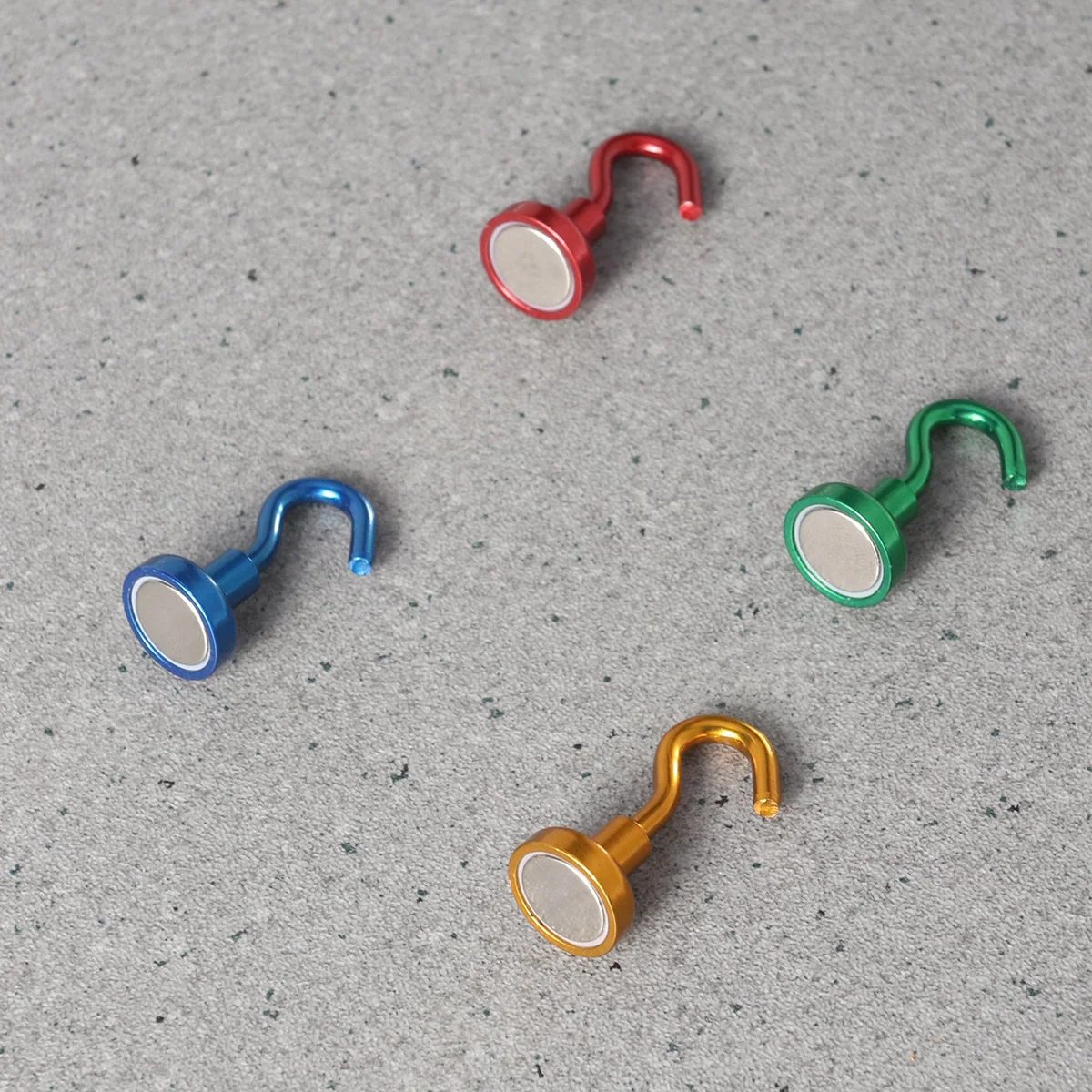 

4 Pcs Circular Hook Hanger Wall Holder Coat Hangers Strong Magnet Office Ceiling