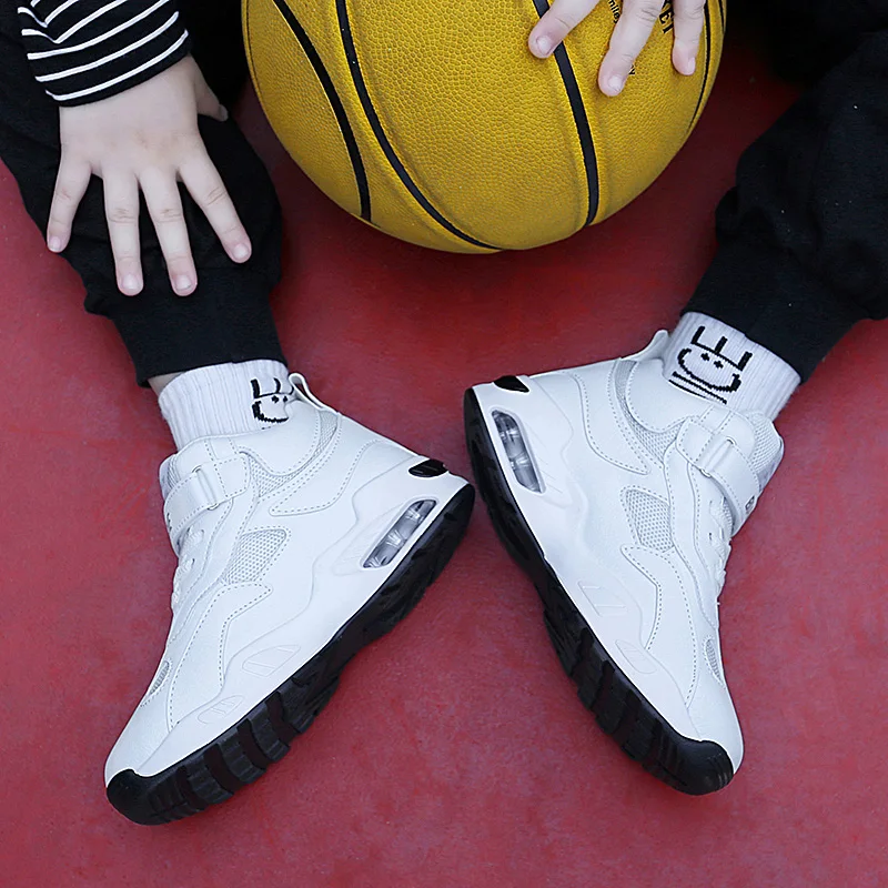 Рисунок 6 - Детская обувь для баскетбола