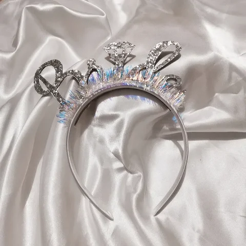 Пластиковая повязка Bride To Be MOONBIFFY