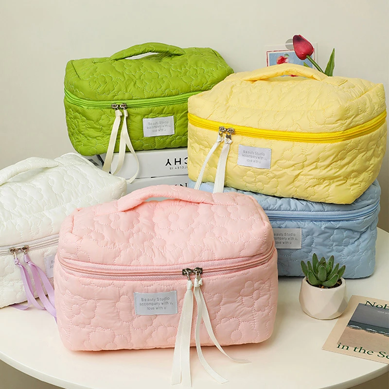 

Ins Soft Flower Cosmetic Bag Macaron Color Portable Large-capacity Toiletries Organizer Female Storage Bag Make Up Cases