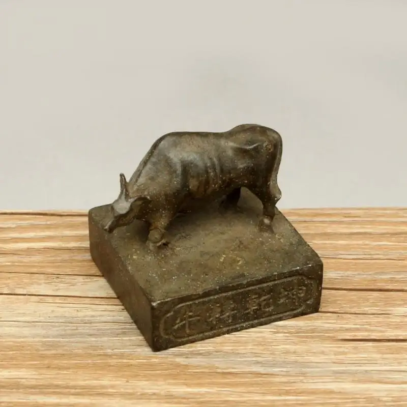 

Tibetan Collection Bronze Niu Zhuan Qian Kun Statue Seal Wealth Ornaments Town House Exorcism